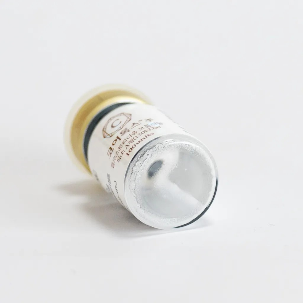 Coretox 100U vial side view 